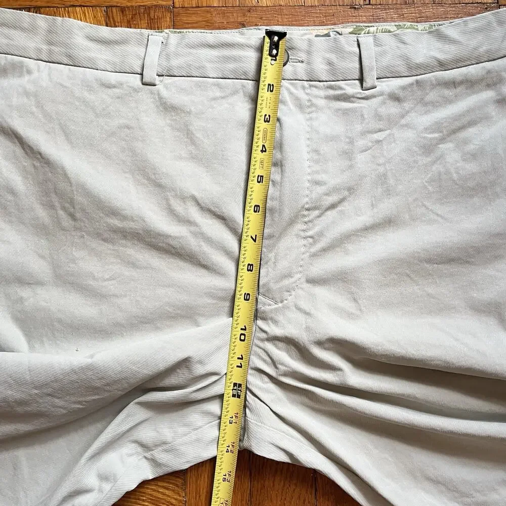 Tommy Bahama Shorts Mens 40 Khaki Tan Silk Blend Casual Golf Vacation Preppy - Picture 10 of 12